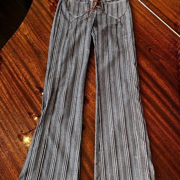 Vintage Y2K Miss Me Flare Wide Lace Up Jeans Pants - Picture 3 of 9